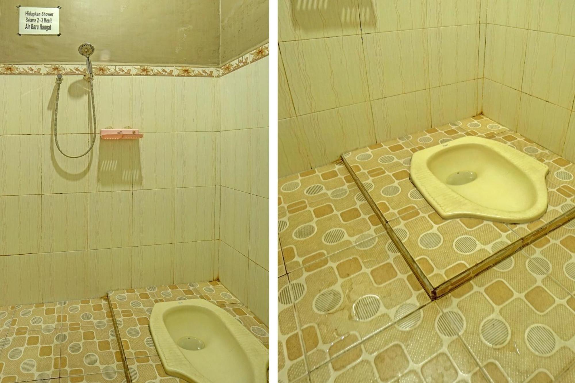 SPOT ON 91697 Nyaman Homestay Syariah Pare Bagian luar foto